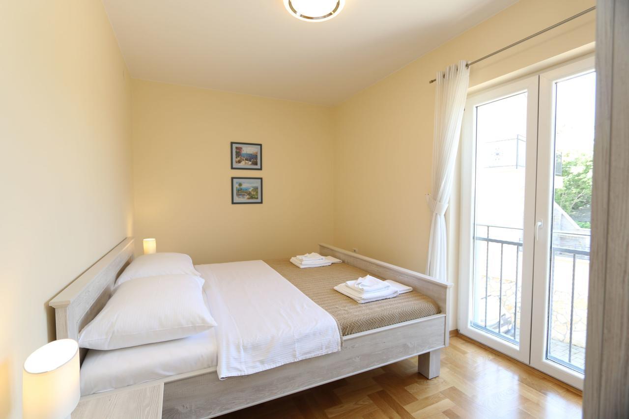 Apartment Soline Cove Екстериор снимка